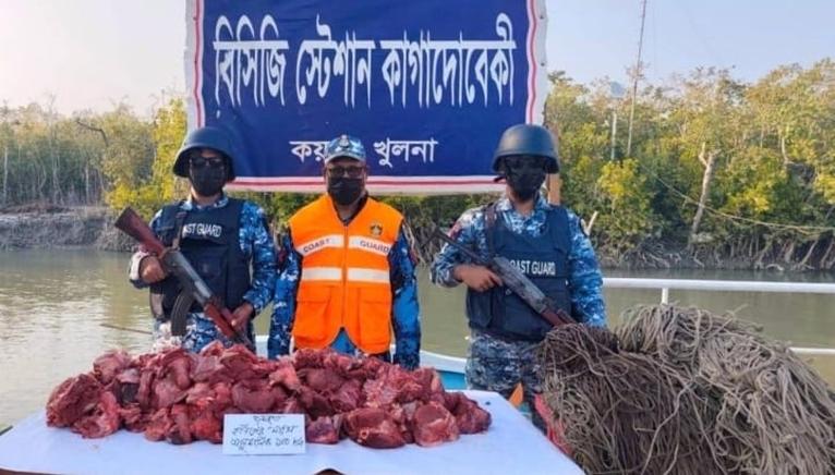 সুন্দরবনে ১’শ কেজি হরিণের মাংস ও ৪ হাজার মিটার ফাঁদ জব্দ