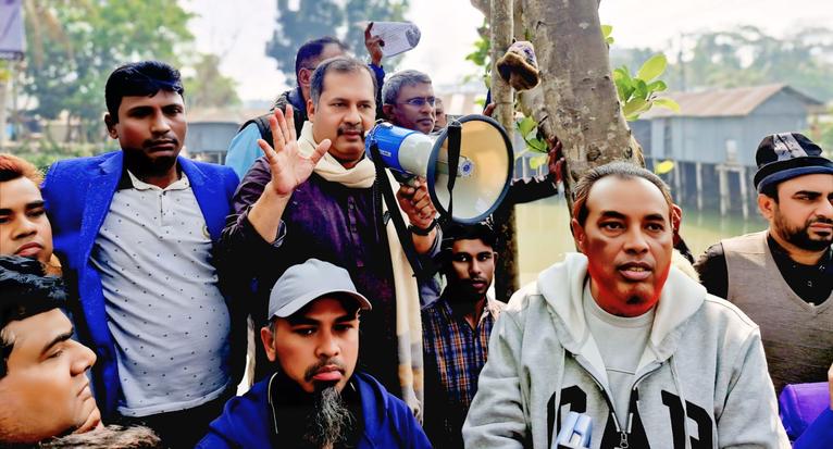 গৌরনদীতে জহির উদ্দিন স্বপনের ব্যাপক গণসংযোগ