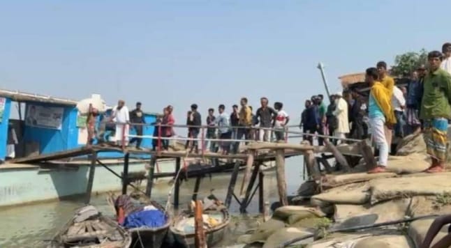 লঞ্চঘাটে নদীতে পড়ে যুবক নিখোঁজ, ২১ ঘণ্টা পরও মেলেনি সন্ধান