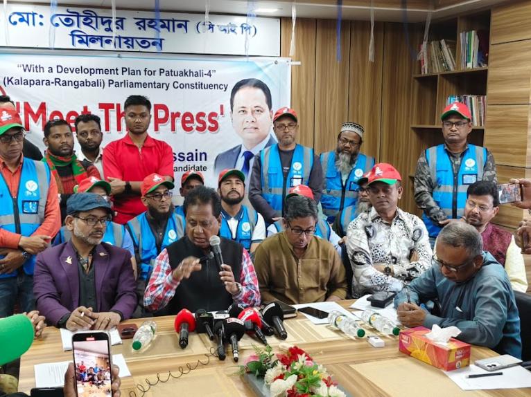 কলাপাড়ায় উন্নয়ন পরিকল্পনা ঘোষণা বিএনপি প্রার্থীর