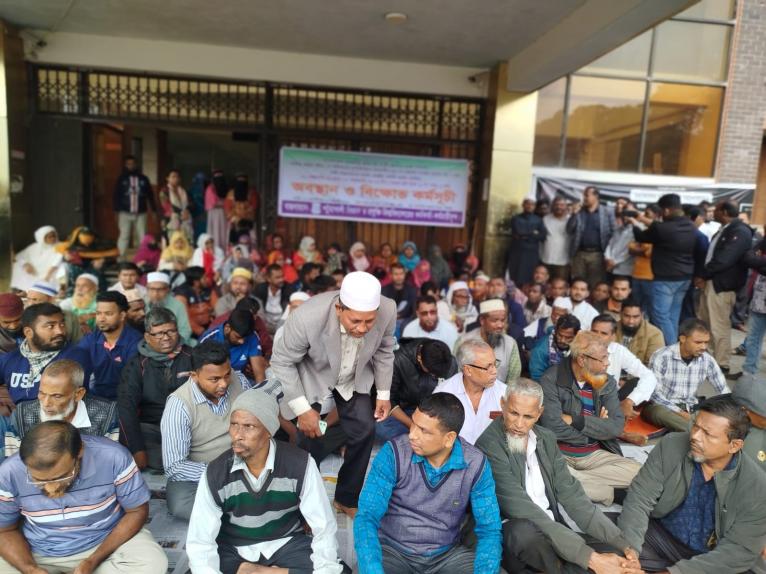 পবিপ্রবিতে নবম পে-স্কেলের দাবিতে কর্মবিরতি ও অবস্থান ধর্মঘট