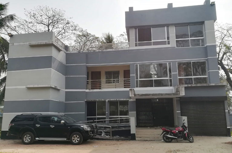 আমতলী কৃষি অফিসে চুরি, ল্যাপটপ ও নগদ টাকা খোয়া