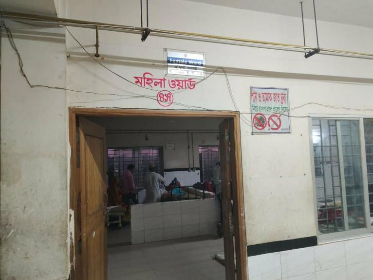 লালমোহনে শিশু ধর্ষণের অভিযোগ উঠেছে মাদরাসা শিক্ষকের বিরুদ্ধে