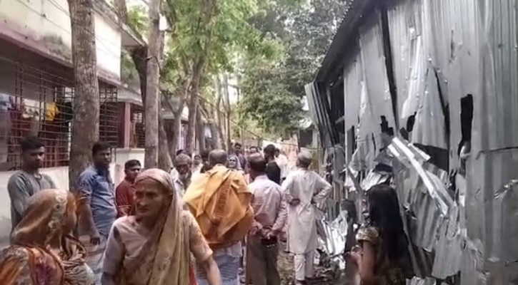 ভাঙ্গায় ঈদের নামাজ শেষে আধিপত্যের দ্বন্দে সংঘর্ষ, আহত ১০