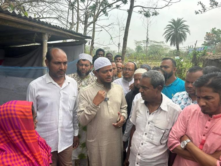 প্রতিমা ভাঙচুরকারীদের দ্রুত আইনের আওতায় আনার আশ্বাস এমপি’র