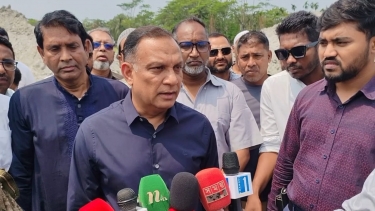 ভান্ডারিয়ায় প্রতিমন্ত্রী শরীফুল আলম: দ্রুত বন্ধ পাটকল চালু করে কর্মসংস্থান সৃষ্টি করা হবে