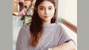 অনার্সে ফের বৃত্তি পেলেন বরগুনার নাহিন হক রিয়া