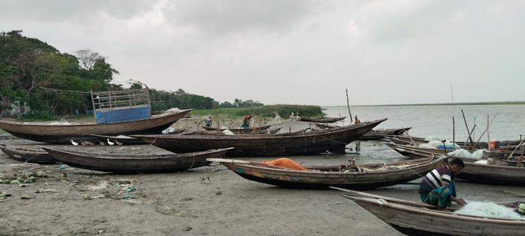 বাউফলে জেলেদের খাদ্য সহায়তা জোটেনি