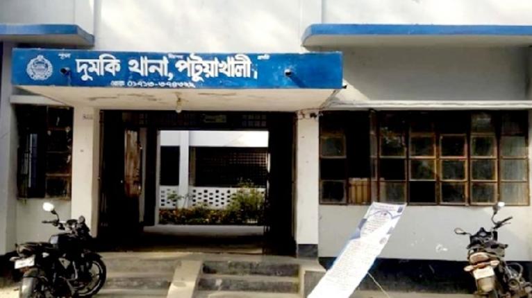 দুমকিতে পূর্বশত্রুতায় যুবককে মারধর ও সর্বস্ব লুটের অভিযোগ