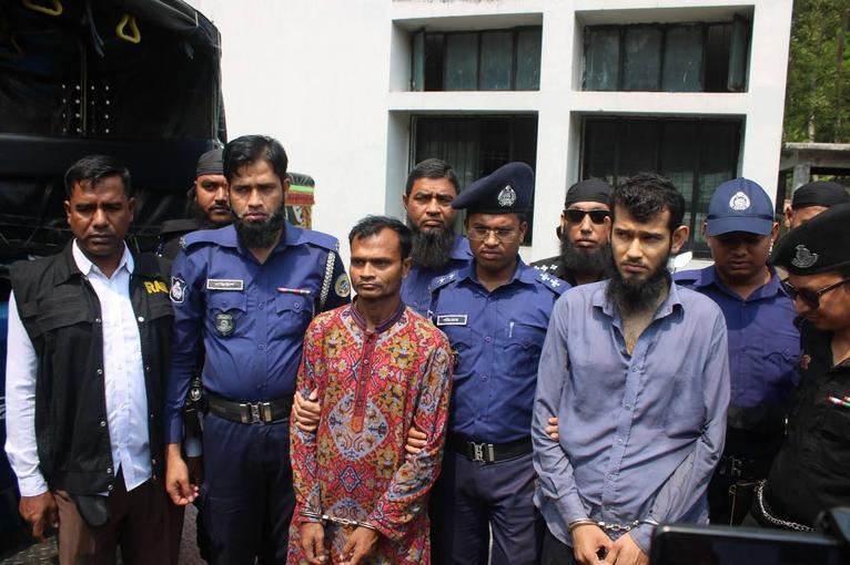 নেছারাবাদে মাথাবিচ্ছিন্ন লাশের রহস্য উন্মোচন: গ্রেফতার ২