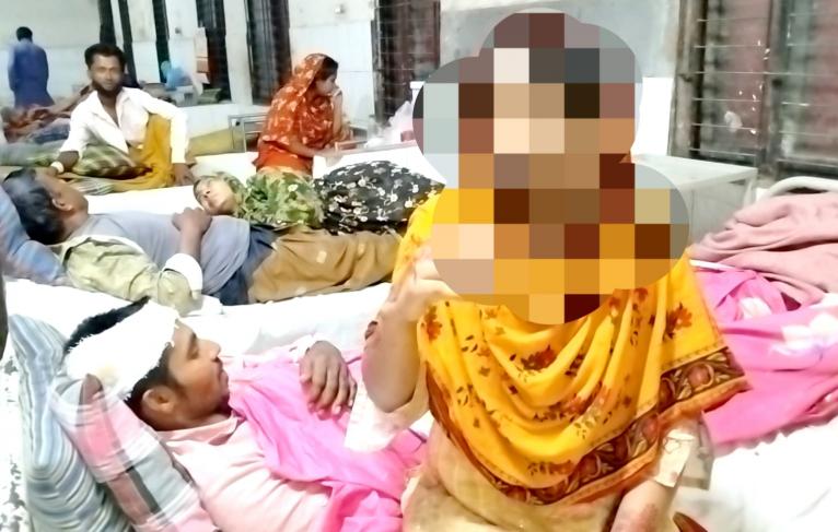 নেছারাবাদে স্ত্রীকে কু-প্রস্তাবে প্রতিবাদ করে হাসপাতালে স্বামী