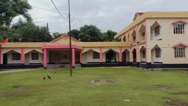 মির্জাগঞ্জে ভিজিএফের ১৫০ কেজি চাল জব্দ, জরিমানা