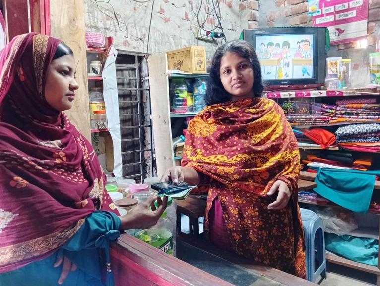 শূন্য থেকে স্বপ্নের উদ্যোক্তা: বাউফলের কাকলি বেগম