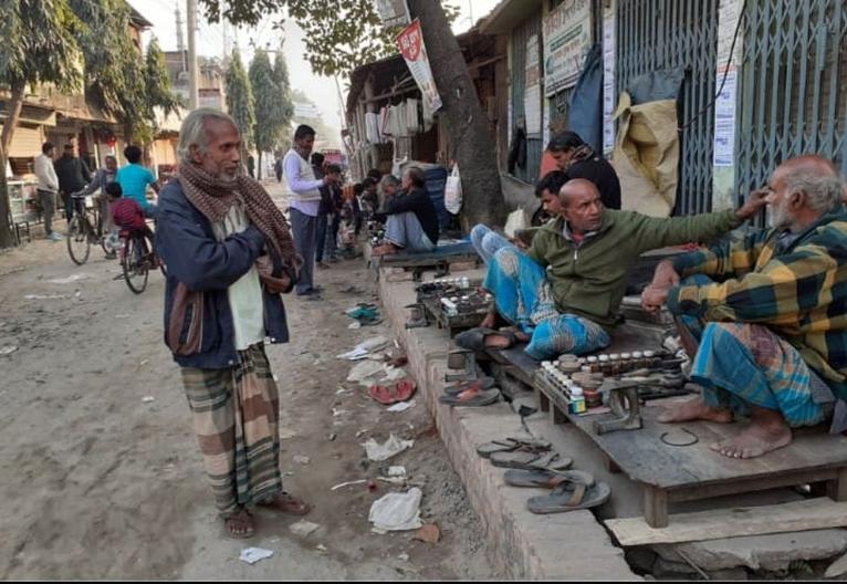 জুতা মেরামতকারী দলিত সম্প্রদায়ের বেঁচে থাকার সংগ্রাম