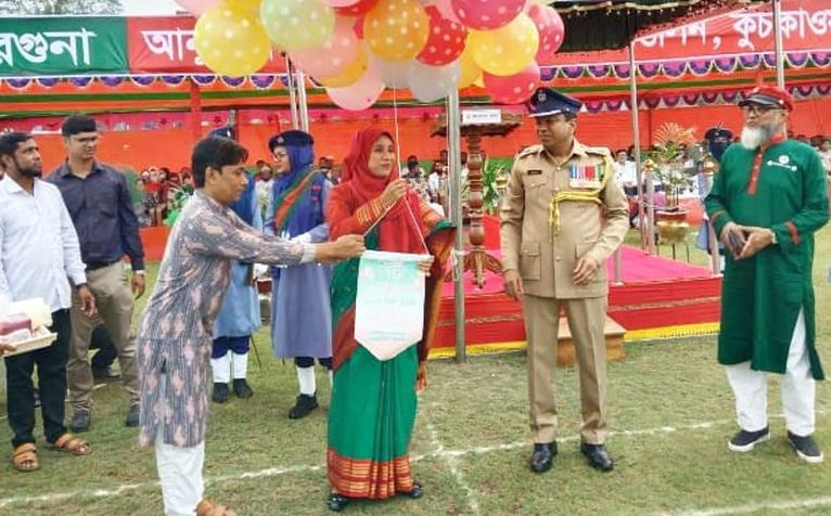 বরগুনায় স্বাধীনতা দিবসে পুষ্পস্তবক অর্পণ, কুচকাওয়াজসহ নানা কর্মসূচি