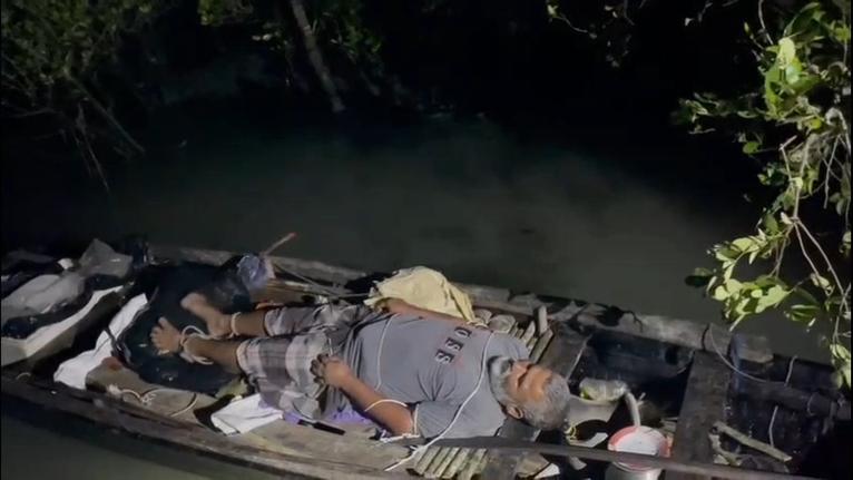 কয়রায় সুন্দরবনে ডাকাতদের কবল থেকে জেলে উদ্ধার