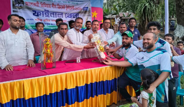 গৌরনদীতে প্রিমিয়ার লীগ ক্রিকেট টুর্নামেন্ট সিজন-৭ উদ্বোধন