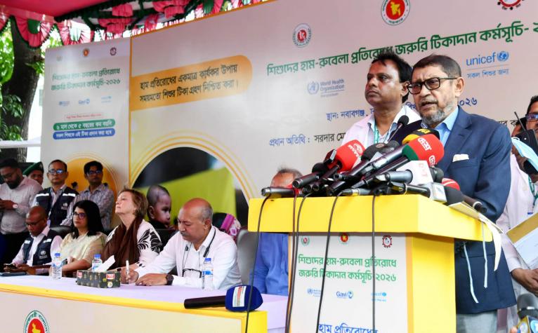 প্রধানমন্ত্রীর বিচক্ষণতায় টিকাদান কর্মসূচি এগিয়ে আনতে সক্ষম হয়েছি-স্বাস্থ্যমন্ত্রী