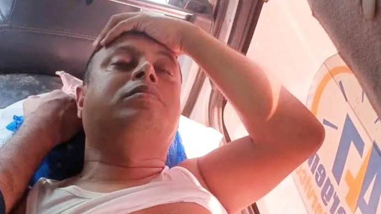 আহত ডা. শংকর প্রসাদ অধিকারী