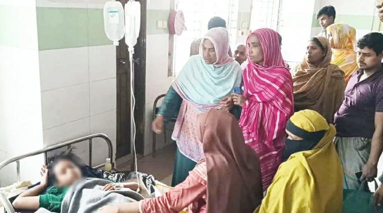 বরগুনায় বজ্রপাতে জেলে নিহত, আহত ১৫ শিক্ষার্থী