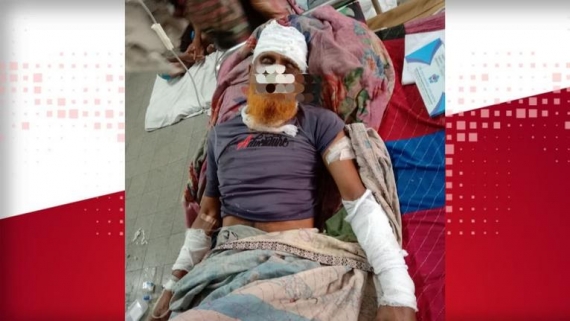 চরফ্যাশনে আ:লীগের চেয়ারম্যানকে শেল্টার দেওয়ার দ্বন্দ্ব: বাবা-ছেলেকে কুপিয়ে হত্যাচেষ্টার অভিযোগ