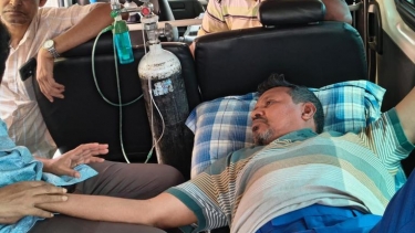 গৌরনদীতে ইলেকট্রিক শকে বিএনপি নেতা আহত