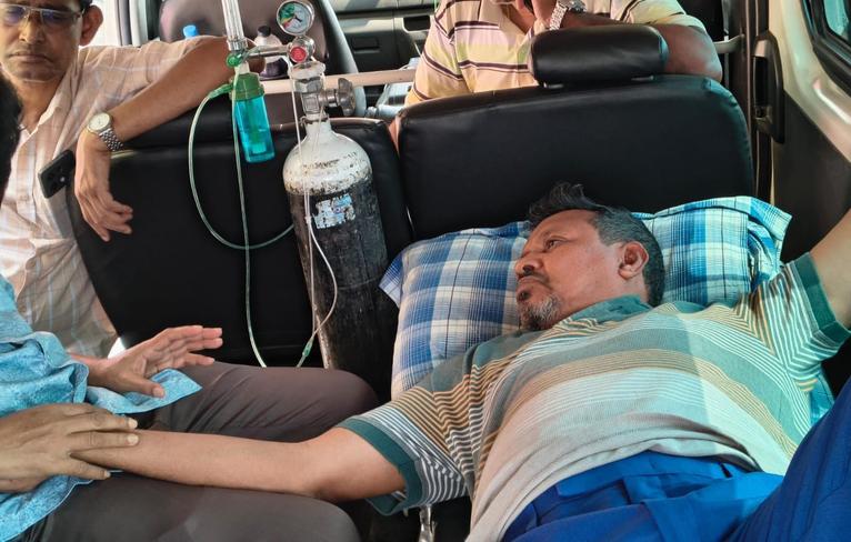 গৌরনদীতে ইলেকট্রিক শকে বিএনপি নেতা আহত