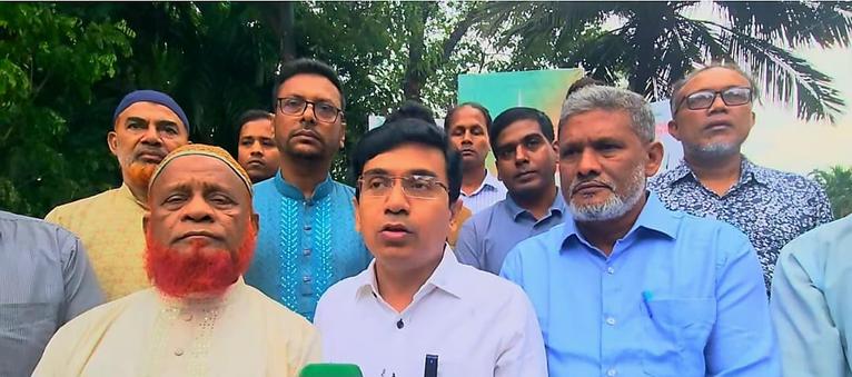 গৌরনদীতে ‘নতুন কুঁড়ি স্পোর্টস ২০২৬’ ঘিরে খেলোয়াড়দের উদ্বুদ্ধ করলেন ইউএনও