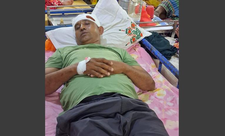 আমতলীতে ১০ লাখ টাকা চাঁদা না পেয়ে ঠিকাদারকে পিটিয়ে জখমের অভিযোগ