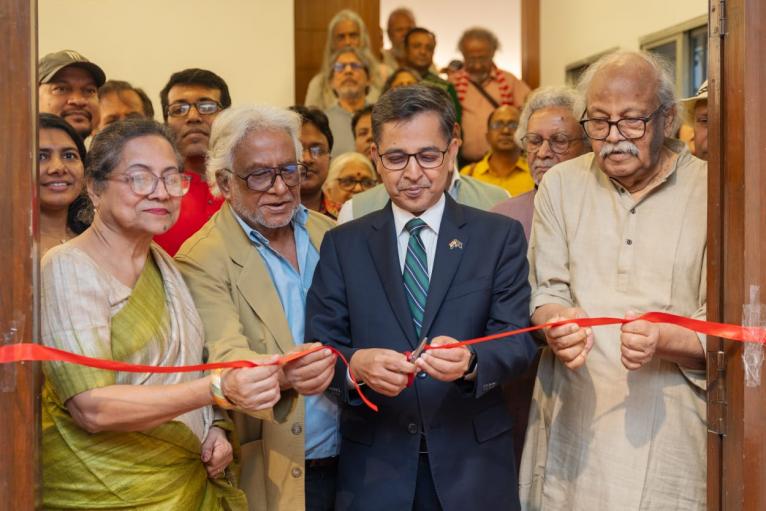 রবীন্দ্রজয়ন্তীতে ঢাকায় সম্প্রীতি শিল্প প্রদর্শনীর উদ্বোধন