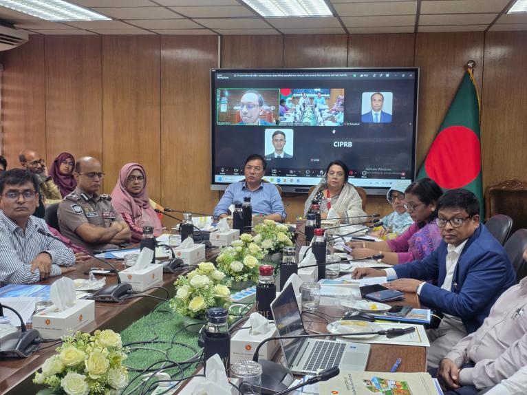 সমুদ্রসৈকতে পর্যটকদের নিরাপত্তায় স্বাস্থ্যকেন্দ্র স্থাপনের পরিকল্পনা: পর্যটনমন্ত্রী