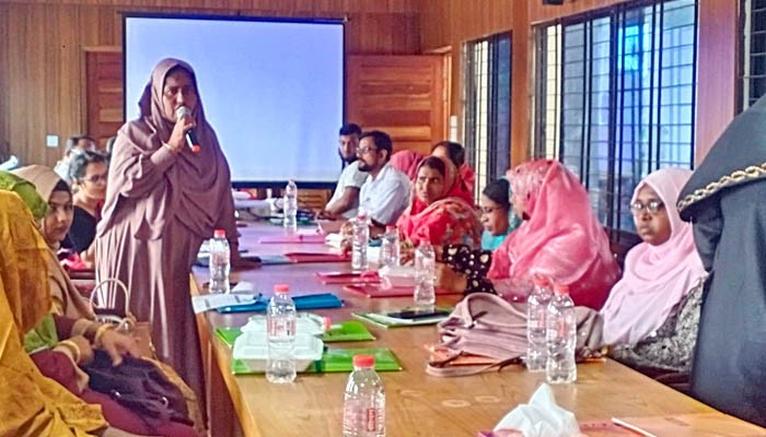 জলবায়ু সহনশীল কৃষিতে নারী নেতৃত্ব জোরদারে কলাপাড়ায় বিশেষ সভা