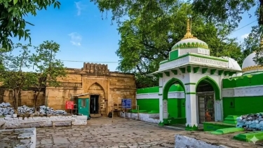 আরও এক ঐতিহাসিক মসজিদকে মন্দির ঘোষণা করল ভারত
