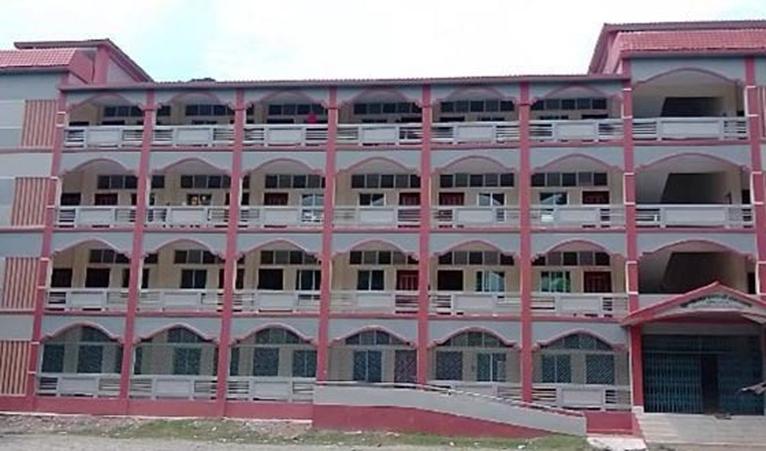সভাপতির বিরুদ্ধে গোপনে মাদ্রাসার পুরাতন ভবনের মালামাল বিক্রির অভিযোগ, এলাকায় ক্ষোভ
