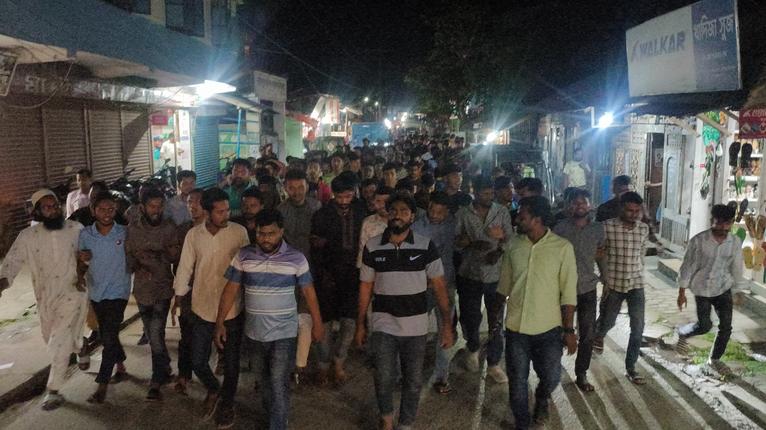 নাজিরপুরে এমপি সুলতানা জেসমিন জুঁইয়ের শপথে ছাত্রদলের আনন্দ মিছিল