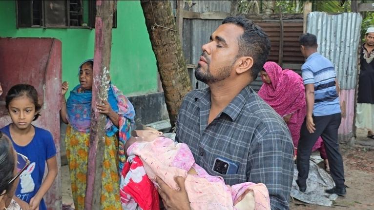 দুমকিতে হাম ও নিউমোনিয়ায় আক্রান্ত শিশুর মৃত্যু, স্বজনদের ক্ষোভ
