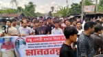 গৌরনদীতে মঞ্জু হত্যার বিচার দাবিতে ঢাকা-বরিশাল মহাসড়ক অবরোধ