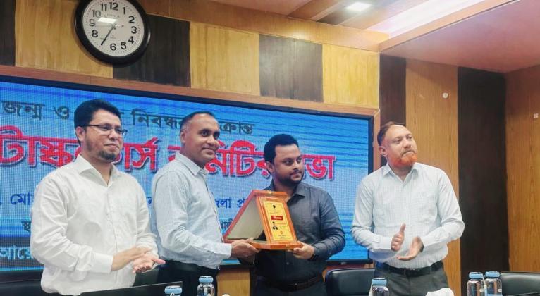 জন্ম-মৃত্যু নিবন্ধনে বরিশাল বিভাগের শ্রেষ্ঠ ইউএনও গলাচিপার ইজাজুল হক
