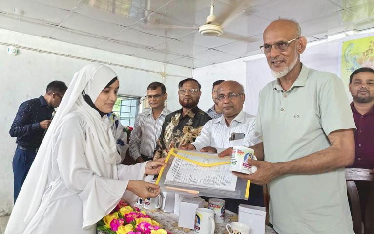 পিরোজপুরের তেজদাসকাঠী কলেজে এইচএসসি পরীক্ষার্থীদের বিদায় সংবর্ধনা অনুষ্ঠিত
