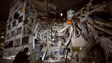ভূমিকম্পে ভেনেজুয়েলায় ব্যাপক প্রাণহানির আশঙ্কা, জরুরি অবস্থা জারি