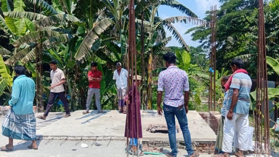 আমতলীতে সেফটি ট্যাঙ্কের সেন্টারিং খুলতে নেমে বিষাক্ত গ্যাসে দুই শ্রমিকের মৃত্যু