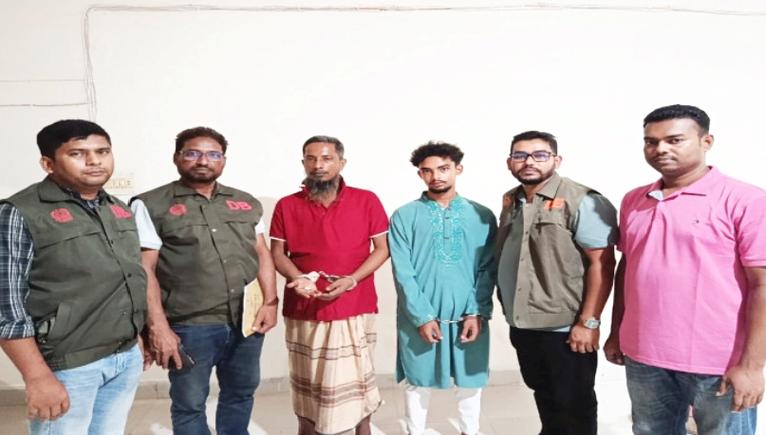 আমতলীতে হেরোইনসহ দুই মাদক কারবারি আটক