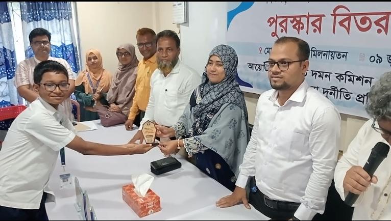 মোংলায় দুর্নীতিবিরোধী সচেতনতা বৃদ্ধিতে বিভিন্ন প্রতিযোগিতা অনুষ্ঠিত
