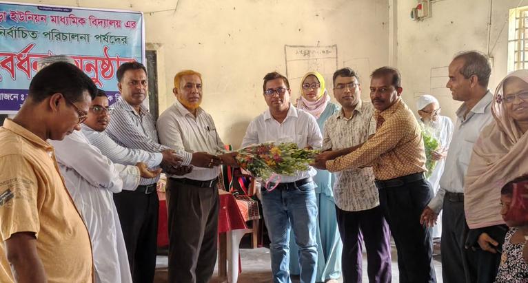 জিয়ানগরে বালিপাড়া মাধ্যমিক বিদ্যালয়ের ম্যানেজিং কমিটির পরিচিতি সভা অনুষ্ঠিত