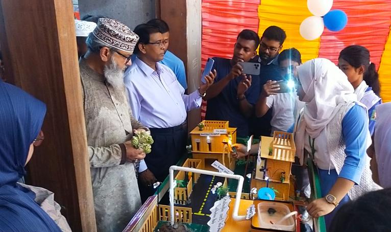 উদ্ভাবননির্ভর বাংলাদেশ গঠনের লক্ষ্যে নাজিরপুরে বিজ্ঞান মেলা অনুষ্ঠিত