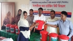 রাঙ্গাবালীতে স্বাস্থ্য সুরক্ষায় কিশোরীদের মাঝে হাইজিন কিট বিতরণ