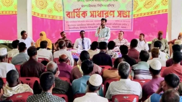 বরগুনায় জলবায়ু সহনশীল গোষ্ঠী গঠনে ঐক্যবদ্ধভাবে কাজের আহ্বান