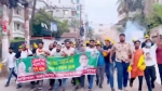 <small>প্রতিষ্ঠাবার্ষিকী সামনে রেখে </small> বরিশালে আ.লীগের বিক্ষোভ মিছিল, পরে পুলিশের তল্লাশি অভিযান