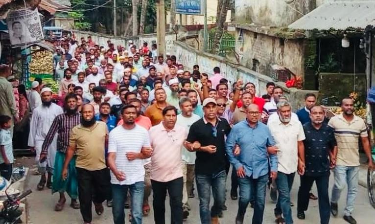 নিষিদ্ধ আওয়ামী লীগের বিরুদ্ধে মেহেন্দিগঞ্জ যুবদলের বিক্ষোভ মিছিল ও প্রতিবাদ সভা