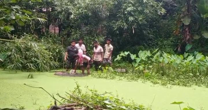 বাবুগঞ্জে নিখোঁজের দু‘দিন পরে ডোবায় বৃদ্ধের মরদেহ উদ্ধার